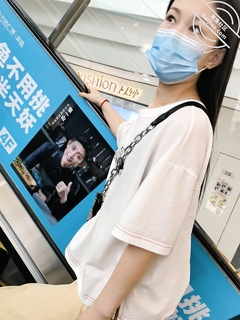 第一次口爆射進姐姐嘴裡45八分鍾吞吐龜頭終於出精射在姐姐嘴裡