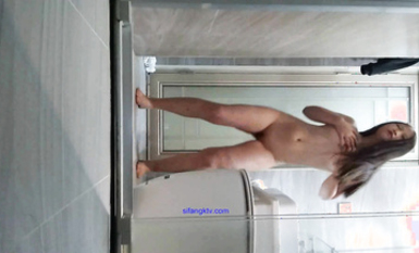 《果條果貸特別檔》10個妹子逾期私密視頻被曝光 還有幾個顏值不錯的少婦 (32)